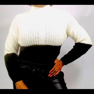 Derek Hart Cream & Black Cable Knit Crewneck Crop Sweater